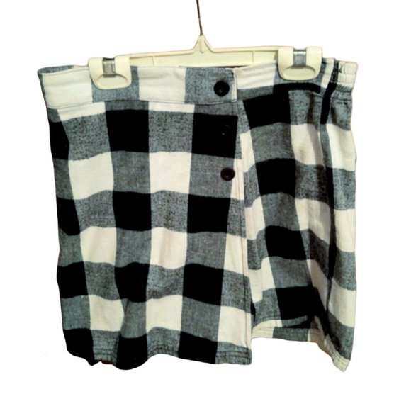 Vintage Other - 🔵 Vintage Plaid Flannel Skort | Black & White